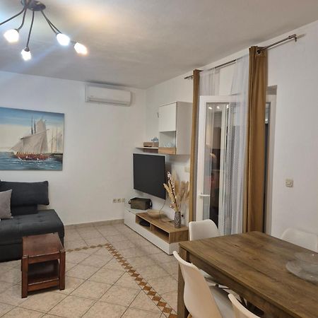 Apartment Plavia Biograd بيوغْغاد نا موغو المظهر الخارجي الصورة