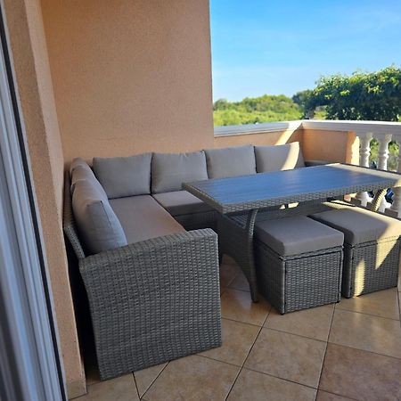 Apartment Plavia Biograd بيوغْغاد نا موغو المظهر الخارجي الصورة