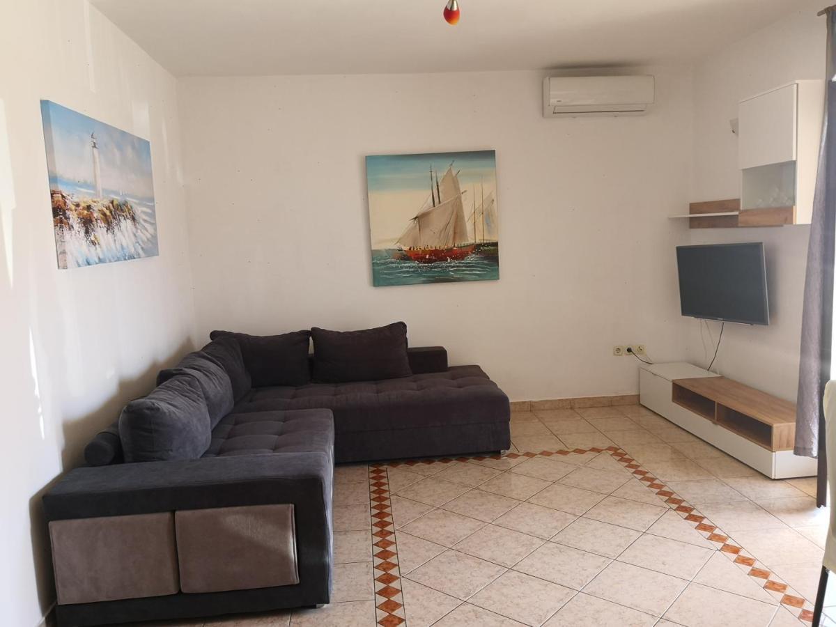Apartment Plavia Biograd بيوغْغاد نا موغو المظهر الخارجي الصورة