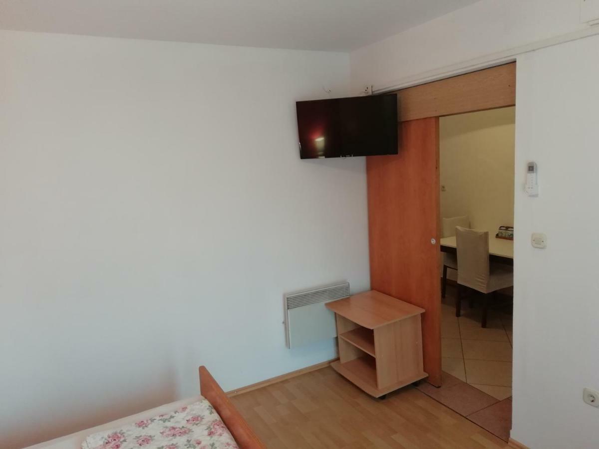 Apartment Plavia Biograd بيوغْغاد نا موغو المظهر الخارجي الصورة