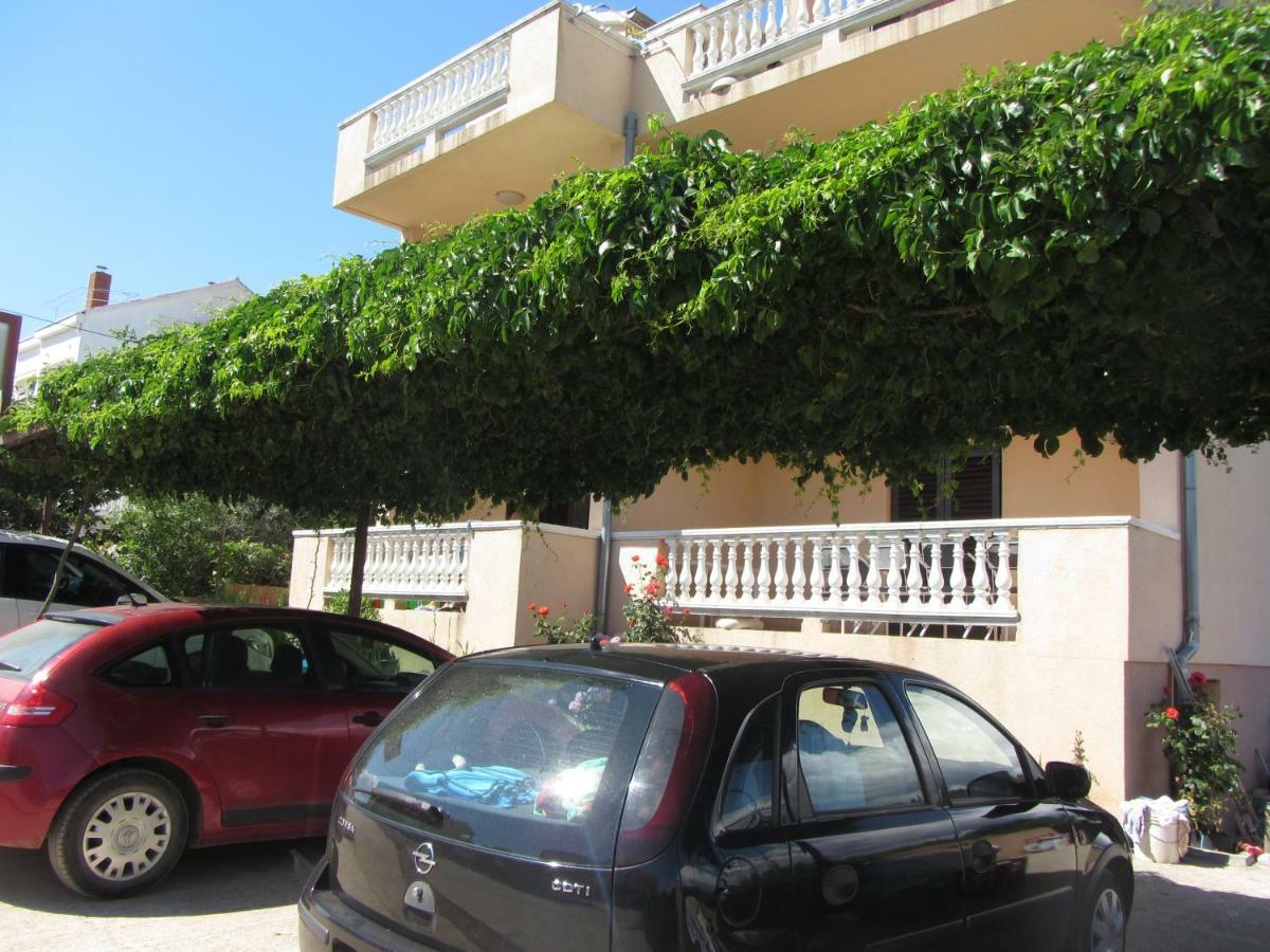Apartment Plavia Biograd بيوغْغاد نا موغو المظهر الخارجي الصورة
