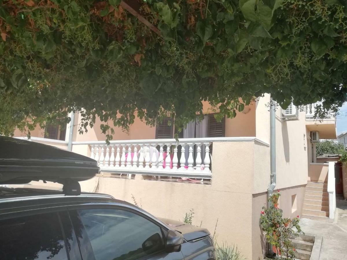 Apartment Plavia Biograd بيوغْغاد نا موغو المظهر الخارجي الصورة