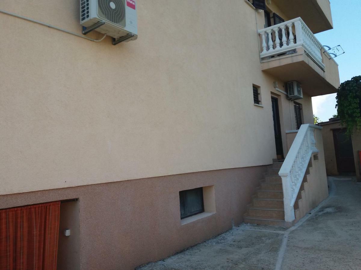 Apartment Plavia Biograd بيوغْغاد نا موغو المظهر الخارجي الصورة