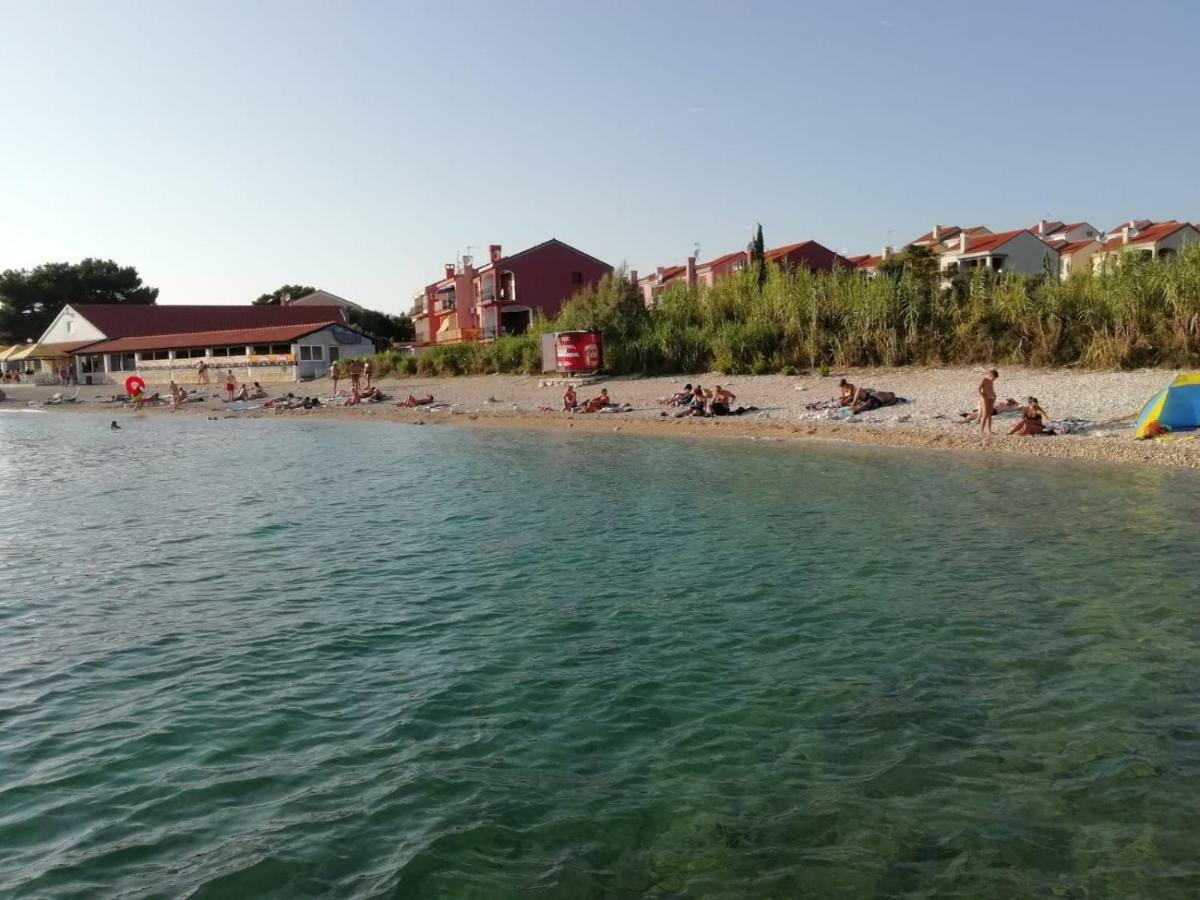 Apartment Plavia Biograd بيوغْغاد نا موغو المظهر الخارجي الصورة
